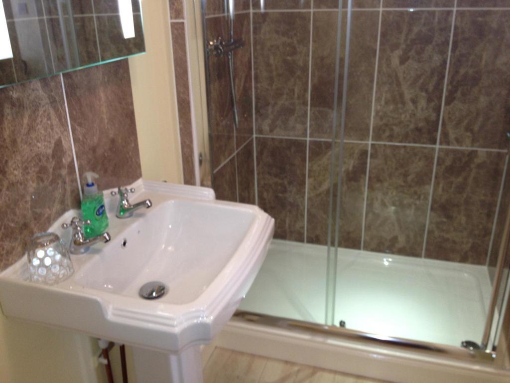 Cherrybrook Glastonbury Zimmer foto